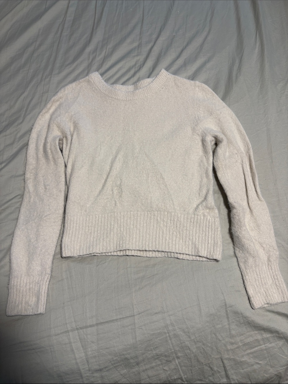 Old Navy Cream Crewneck Women's Sweater